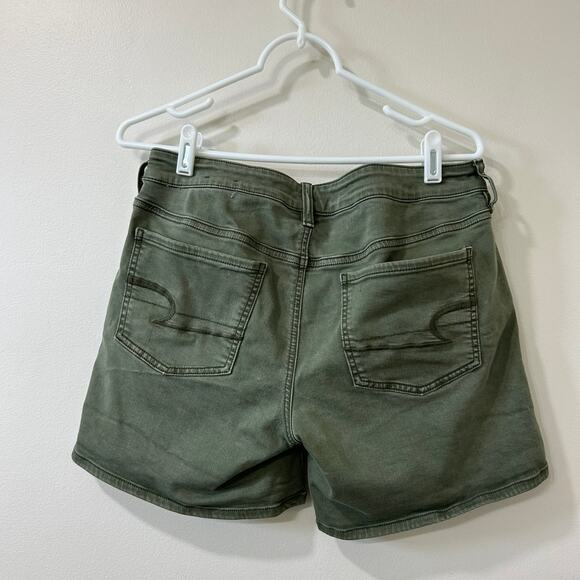 American Eagle Women's Sz 10 Green Mid Rise Midi Twill Jean Shorts Super Stretch - Picture 5 of 5